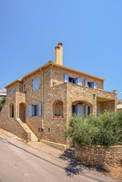 Orfea'S Place Riglia Exterior photo